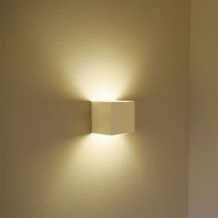 V-Tac 12W LED weiße Wandleuchte - eckig, einstellbarer Abstrahlwinkel, IP65 außen, 230V, inkl. Leuchtmittel - 4000K