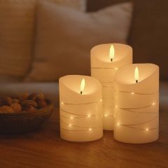 LED-Stumpenkerzen-Set mit Lichterkette und Flammeneffekt - Ø7,5cm, 10/12,5/15cm hoch, Fernbedienung, Timer, echtes Stearin