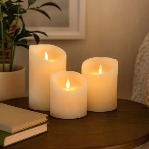 LED-Stumpenkerze mit beweglicher Flamme, weiß, Ø10 cm, 3 Stk, inkl. Fernbedienung und Timer, echtes Stearin