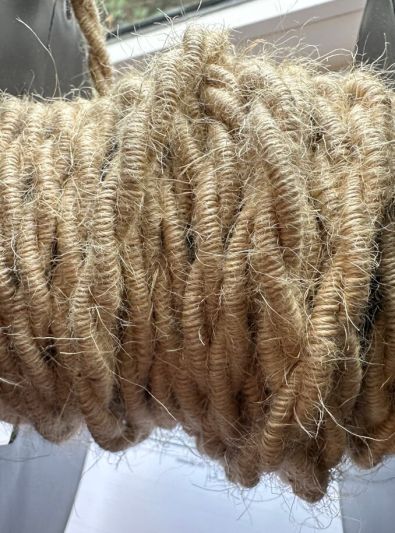 Gedrehtes Textilkabel aus Jute
