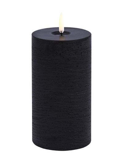 Uyuni - LED-Stumpenkerze mit geschmolzenem Look - Forest Black - Rustic - 7,8x15 cm